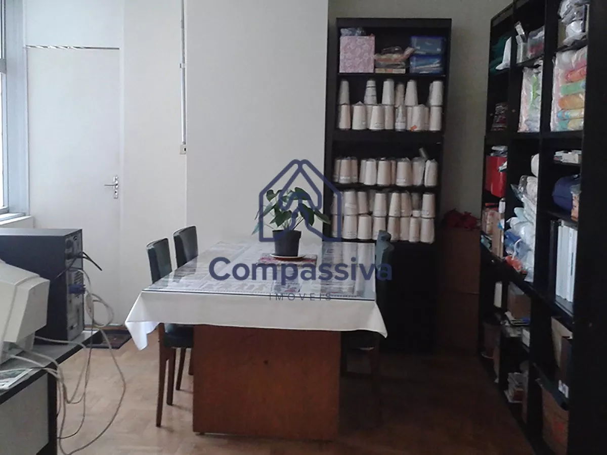 VENDE-SE Sala comercial